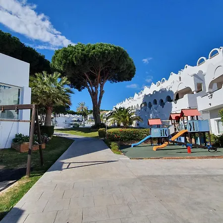 Beautiful House In Elviria, With 2 Bedrooms, 2 Swimming Pools, Sauna, Jacuzzi, Gym, Wifi