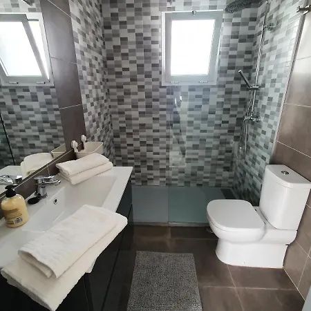 Casa vacanze Beautiful House In Elviria, With 2 Bedrooms, 2 Swimming Pools, Sauna, Jacuzzi, Gym, Wifi *