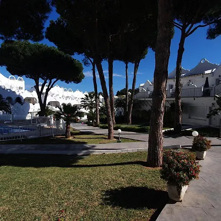 Beautiful House In Elviria, With 2 Bedrooms, 2 Swimming Pools, Sauna, Jacuzzi, Gym, Wifi