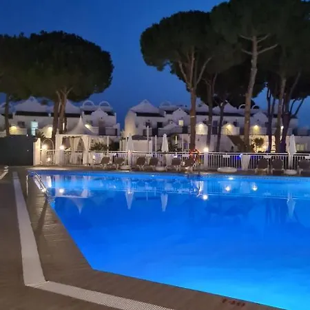 Beautiful House In Elviria, With 2 Bedrooms, 2 Swimming Pools, Sauna, Jacuzzi, Gym, Wifi Casa vacanze *